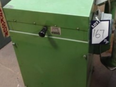 Jones and Shipman J+S Vacuum extractor (Green)